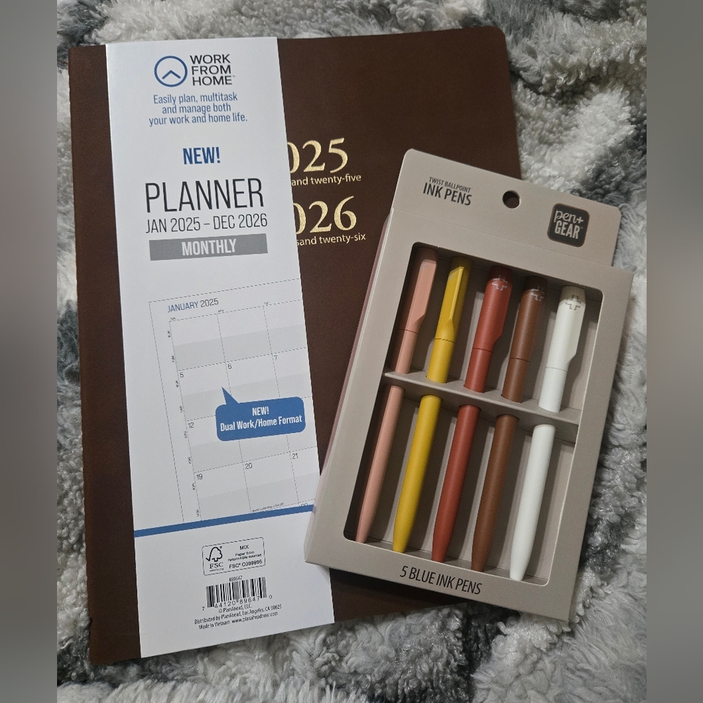 2025-2026 Planner with Ink Pens Set